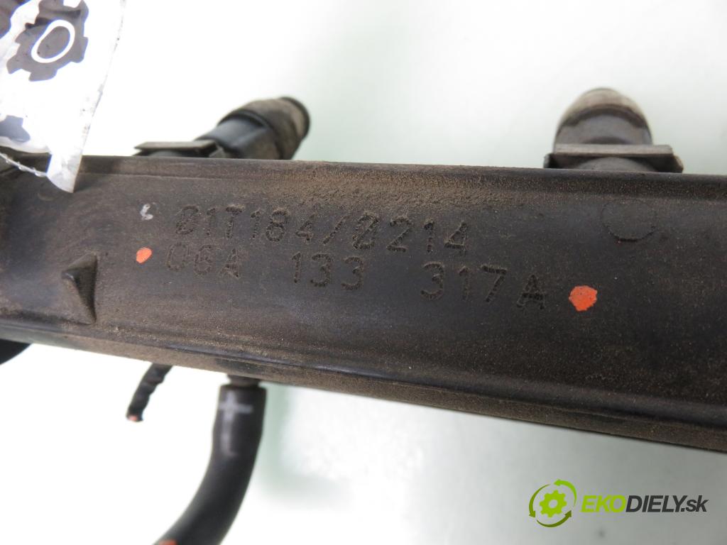 VW BORA (1J2) SEDAN 2001 85,00 2 - AZJ 1984,00 Lišta vstrekovacia 06A133317A ; 0280155995 ; 06A906031AC (Vstrekovacie lišty)