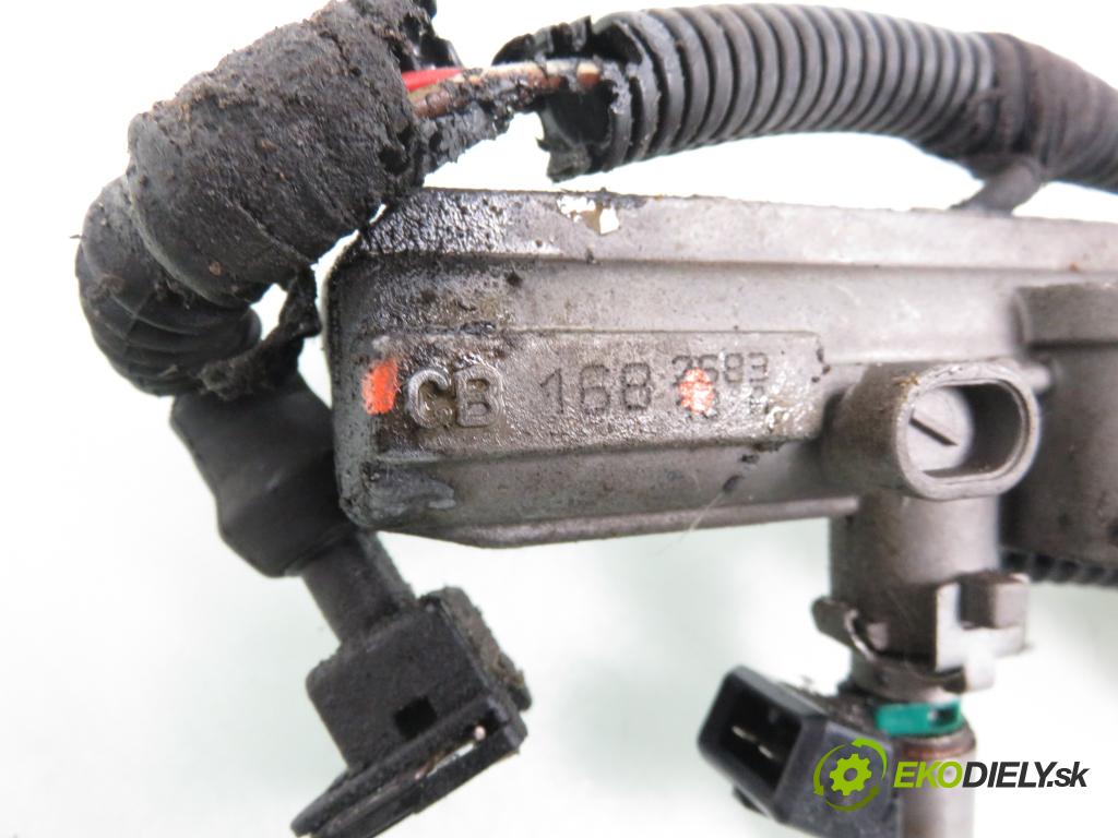 FIAT STILO (192_) HB 2003 76,00 1.6 16V 103 - 182 B6.000 1596,00 Lišta vstrekovacia CB168 (Vstrekovacie lišty)