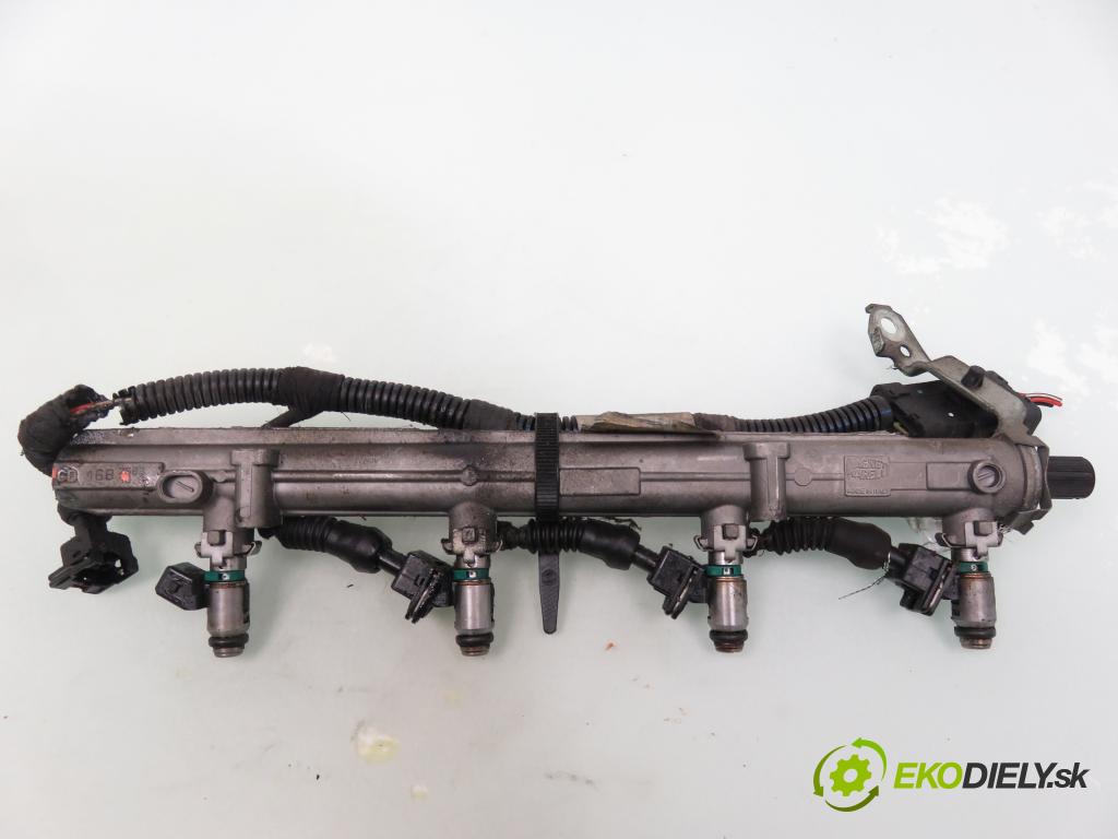 FIAT STILO (192_) HB 2003 76,00 1.6 16V 103 - 182 B6.000 1596,00 Lišta vstrekovacia CB168 (Vstrekovacie lišty)