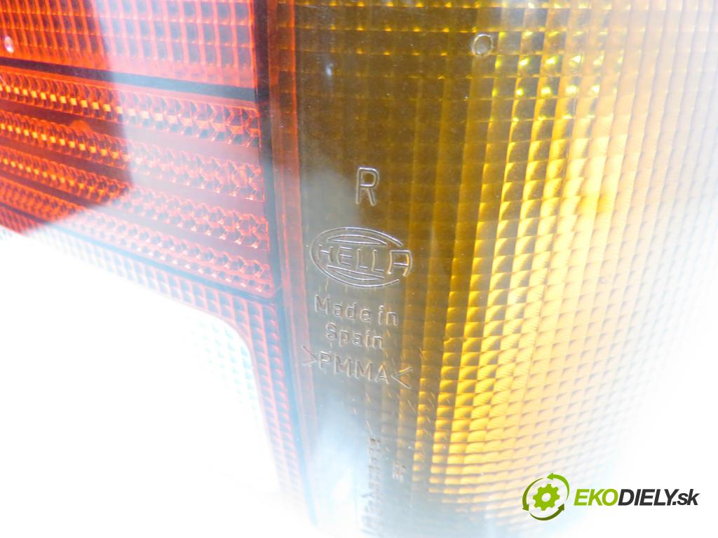 VW POLO (6N1) HB 1996 55,00 75 1.6 - AEA 1598,00 svetla zadní část 6N0945096B ; 6N0945095B