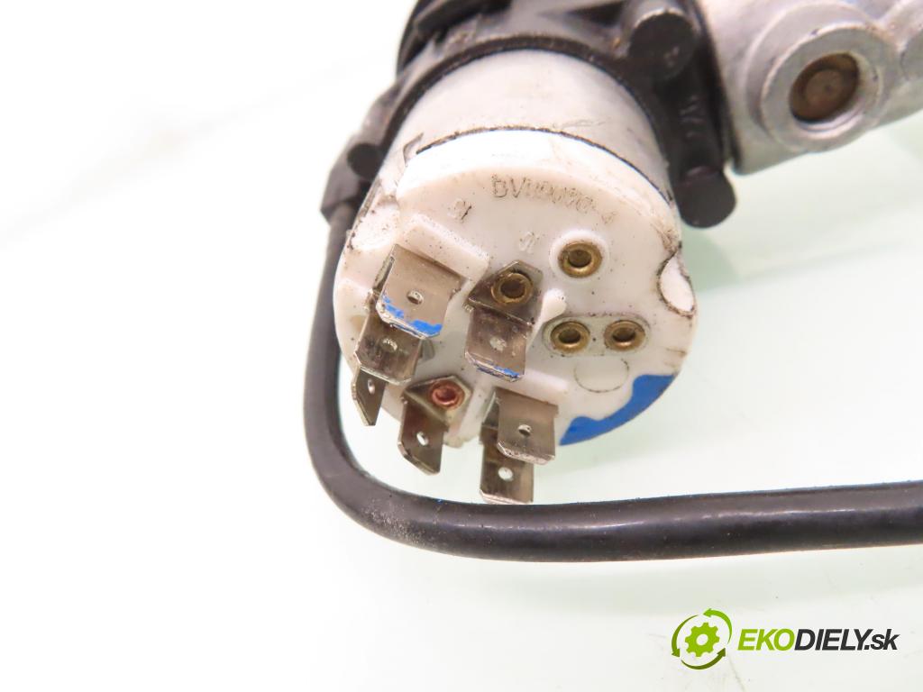 SKODA FELICIA II (6U1) HB 1998 40,00 1.3 - AMG 1289,00 spinačka 441022221176 ; 1H0953257BBR (Spínacie skrinky a kľúče)