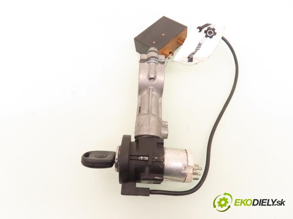 SKODA FELICIA II (6U1) HB 1998 40,00 1.3 - AMG 1289,00 spinačka 441022221176 ; 1H0953257BBR (Spínacie skrinky a kľúče)