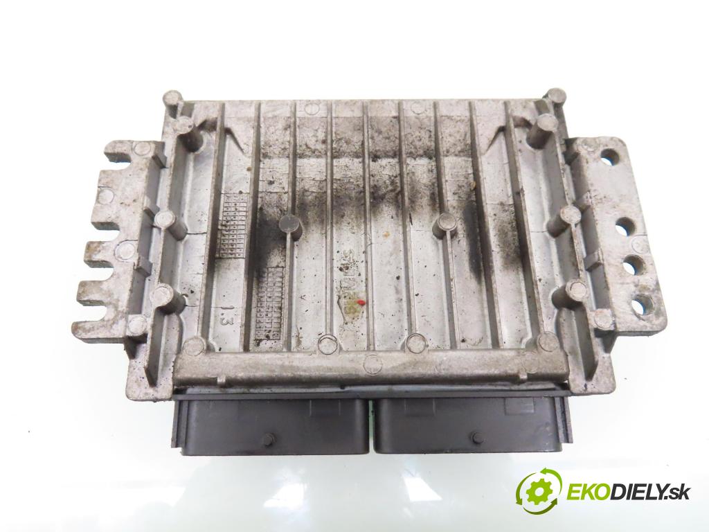 RENAULT CLIO II (BB_, CB_) HB 2000 72,00 1.4 16V (B/CB0P) - K4J 710 1390,00 Riadiaca jednotka Motor S110030058A ; 8200039797