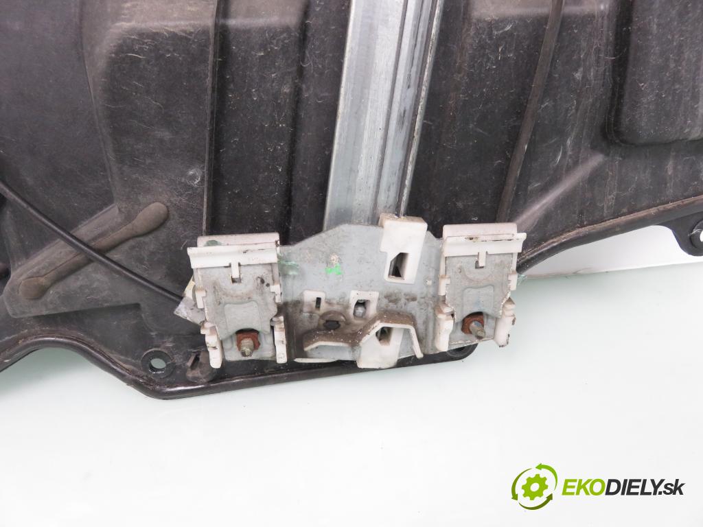 MAZDA 2 (DY) HB 2003 74,00 1.6 - FYJA 1596,00 mechanismus oken 3M71A045H17A