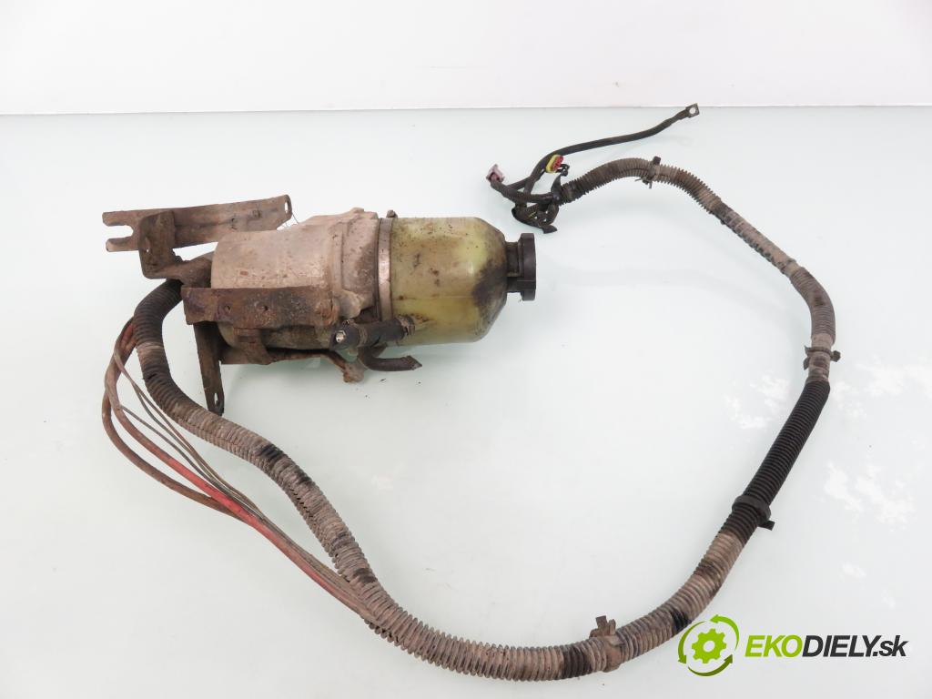 OPEL ZAFIRA A Nadwozie Wielkopojemne (MPV) (T98) MINIVAN 2000 92,00 1.8 16V 125 - Z 18 XE 1796,00 Pumpa servočerpadlo 1040085003094D0