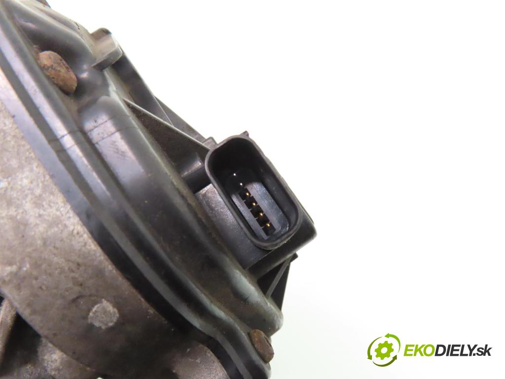 FORD FOCUS II Turnier (DA_, FFS, DS) KOMBI 2009 92,00 1.8 - Q7DA 1798,00 Škrtiaca klapka 4M5GFA (Škrtiace klapky)