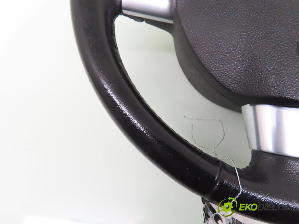 FORD FOCUS II Turnier (DA_, FFS, DS) KOMBI 2009 92,00 1.8 - Q7DA 1798,00 Volant 4M513600EL ; 4M51A042885DG ; 4M51A042B85DG (Volanty)