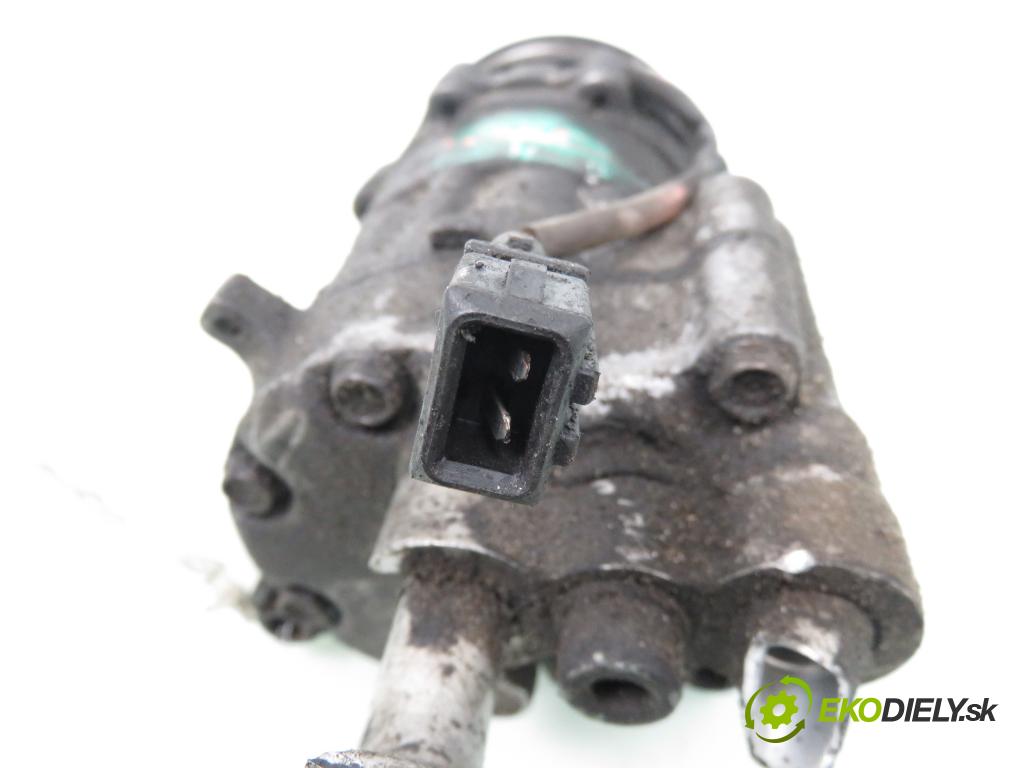 VW POLO (6N1) HB 1996 55,00 75 1.6 - AEA 1598,00 KOMPRESOR: klimatizácie 6N0820803A ; 7158 (Kompresor klimatizácie)