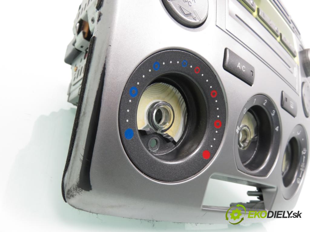 MAZDA 2 (DY) HB 2003 74,00 1.6 - FYJA 1596,00 RADIO CD 3M7118K876CB