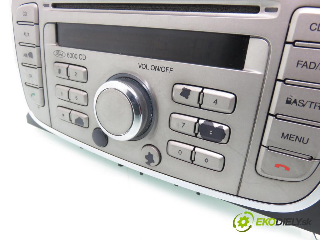 FORD FOCUS II Turnier (DA_, FFS, DS) KOMBI 2009 92,00 1.8 - Q7DA 1798,00 RADIO CD 8M5T18C815AC