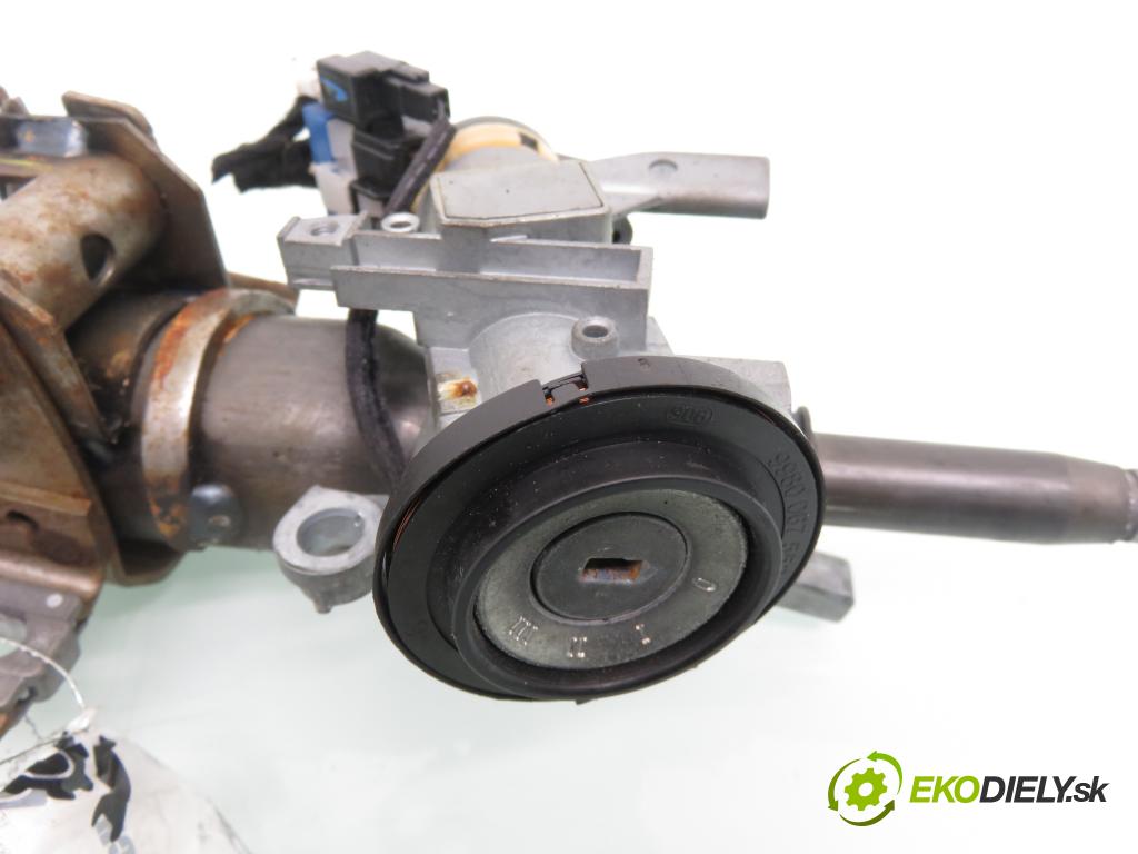 VOLVO S40 I (VS) SEDAN 2003 75,00 1.9 DI - D 4192 T4 1870,00 spinačka 9980067553 (Spínacia skrinka a kľúč)