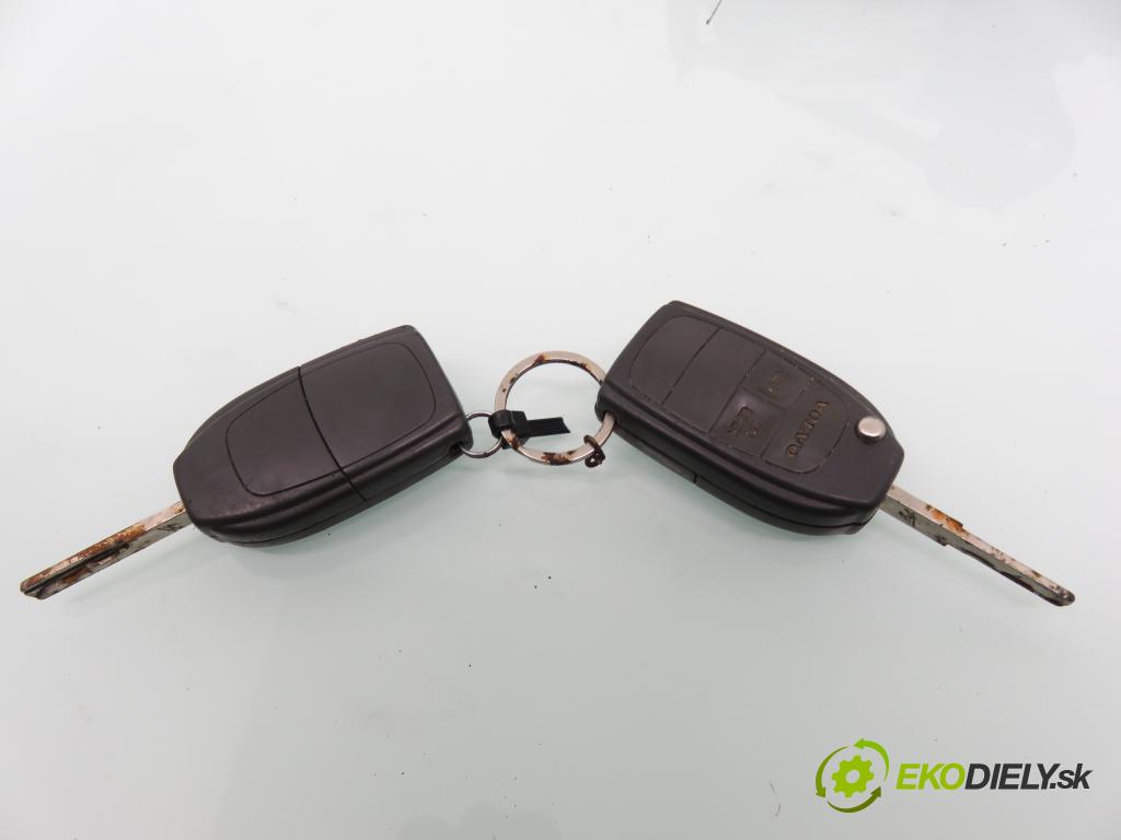 VOLVO S40 I (VS) SEDAN 2003 75,00 1.9 DI - D 4192 T4 1870,00 spinačka 9980067553 (Spínacia skrinka a kľúč)