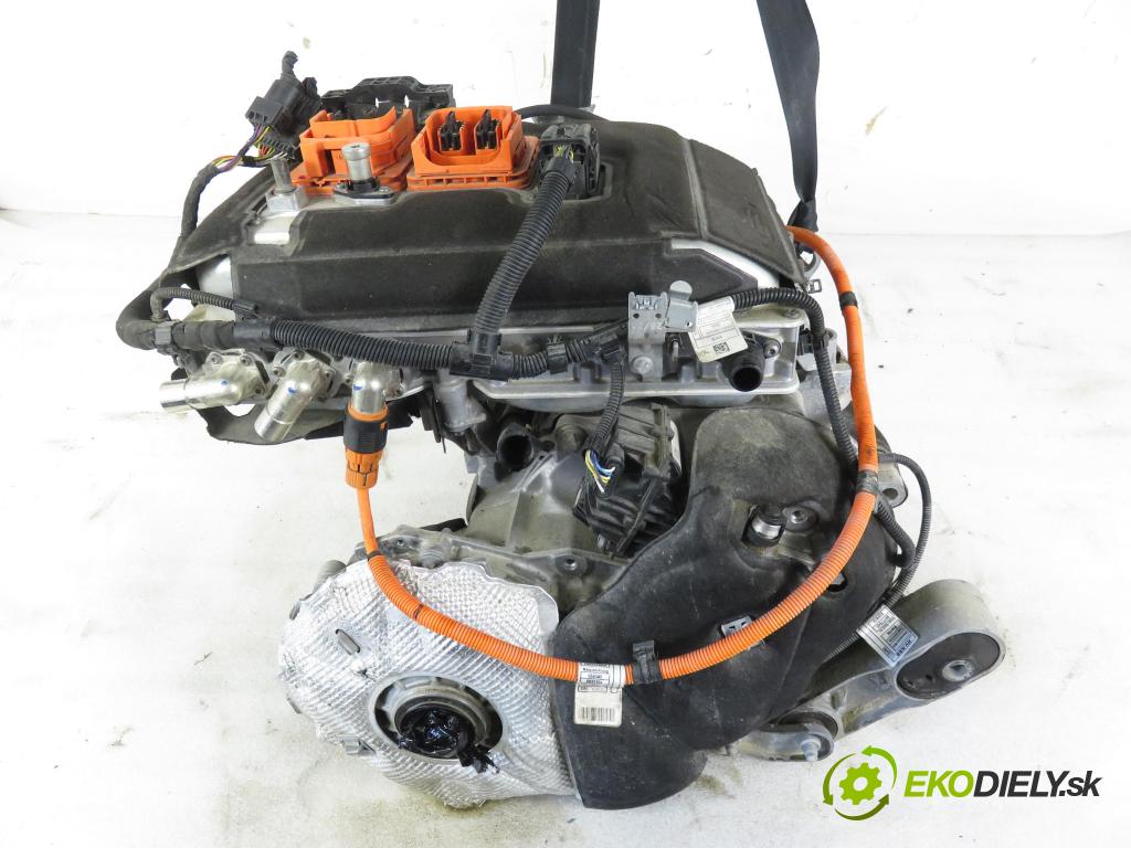 BMW i3 (I01) HB 2021 125,00 Electric - IB1P25B 0,00 motor BENZÍN IB1P25B
