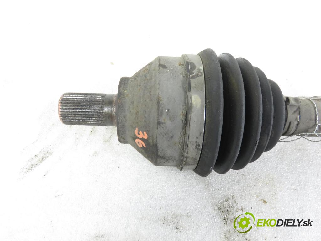 VOLVO V50 (MW) KOMBI 2004 100,00 2.0 D 136 - D 4204 T (PSA) 1997,00 Poloos LP 30681130