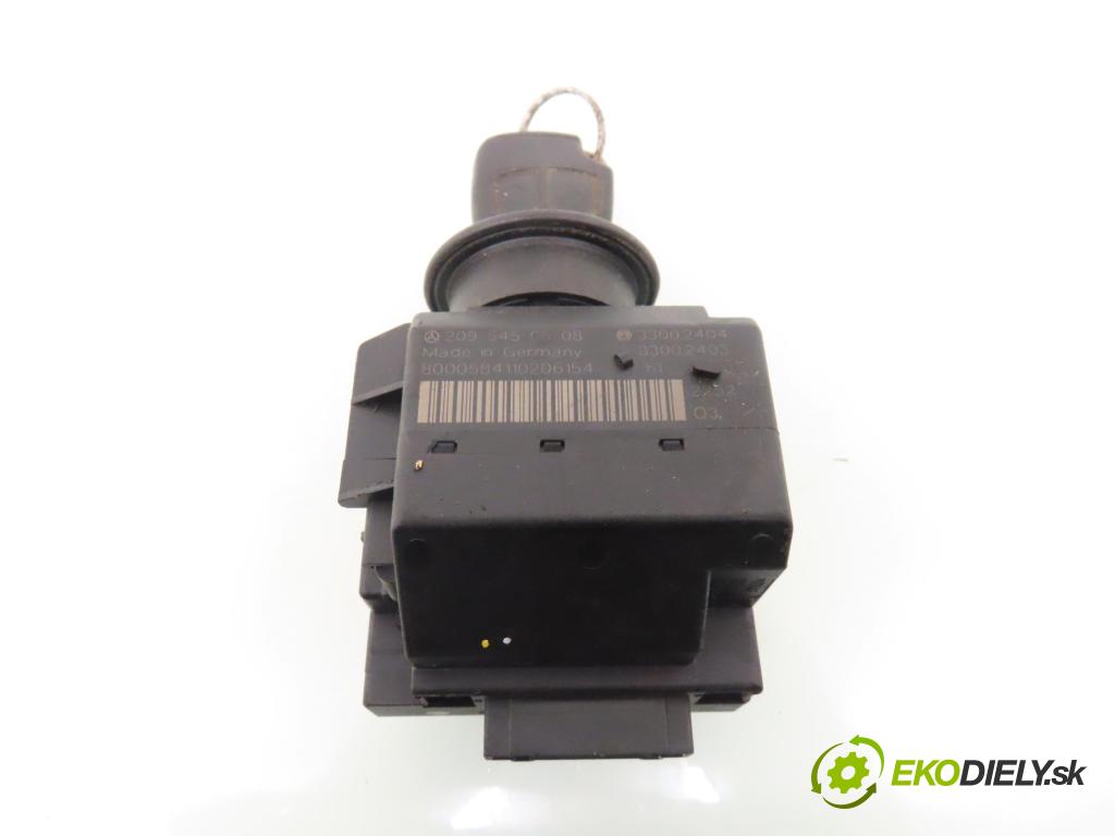 MERCEDES-BENZ KLASA C (W203) SEDAN 2001 120,00 C 200 Kompressor (203.042) - M 271.940 1796,00 spinačka 2095450508 (Spínacie skrinky a kľúče)