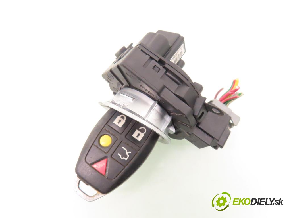 VOLVO V50 (MW) KOMBI 2004 100,00 2.0 D 136 - D 4204 T (PSA) 1997,00 spinačka 30768035 (Spínacie skrinky a kľúče)