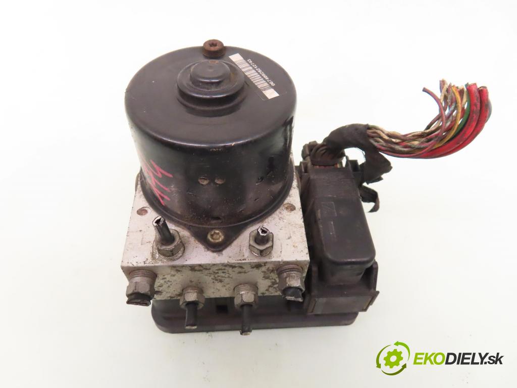 VOLVO V50 (MW) KOMBI 2004 100,00 2.0 D 136 - D 4204 T (PSA) 1997,00 Pumpa ABS 30672506A ; 4N512C405EB (Pumpy ABS)