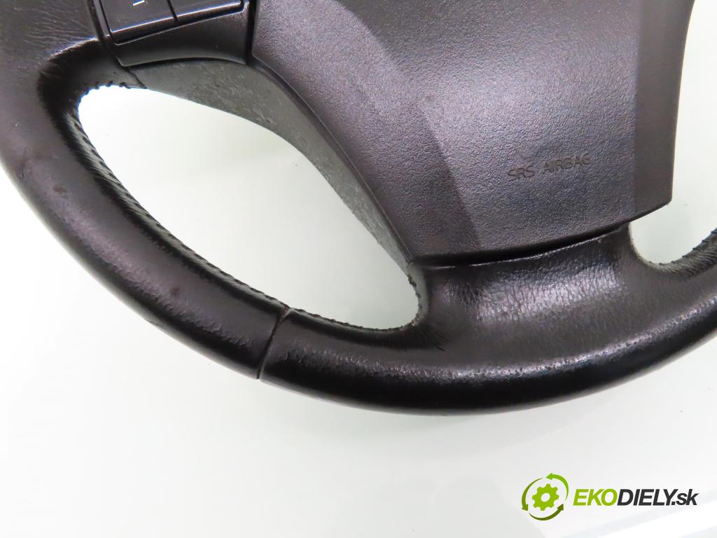 VOLVO V50 (MW) KOMBI 2004 100,00 2.0 D 136 - D 4204 T (PSA) 1997,00 Volant 55150060 ; 8687337 (Volanty)