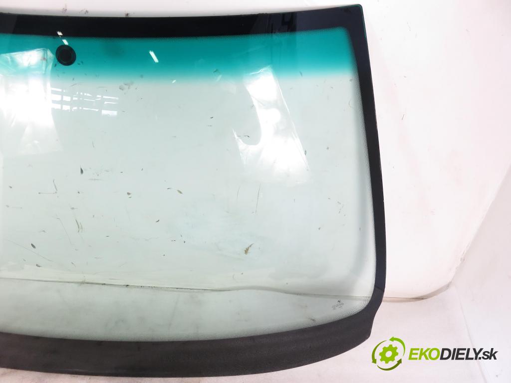 BMW 5 Touring (E39) KOMBI 1999 110,00 520 i - M52 B20 (206S4) 1991,00 okno PŘEDNÍ