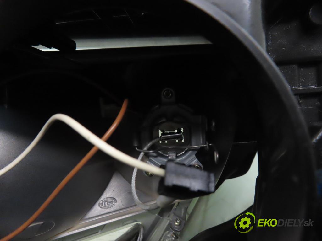 RENAULT ESPACE IV (JK0/1_) VAN 2005 85,00 1.9 dCi 116 - F9Q 820 1870,00 světlo PP 15566000RE