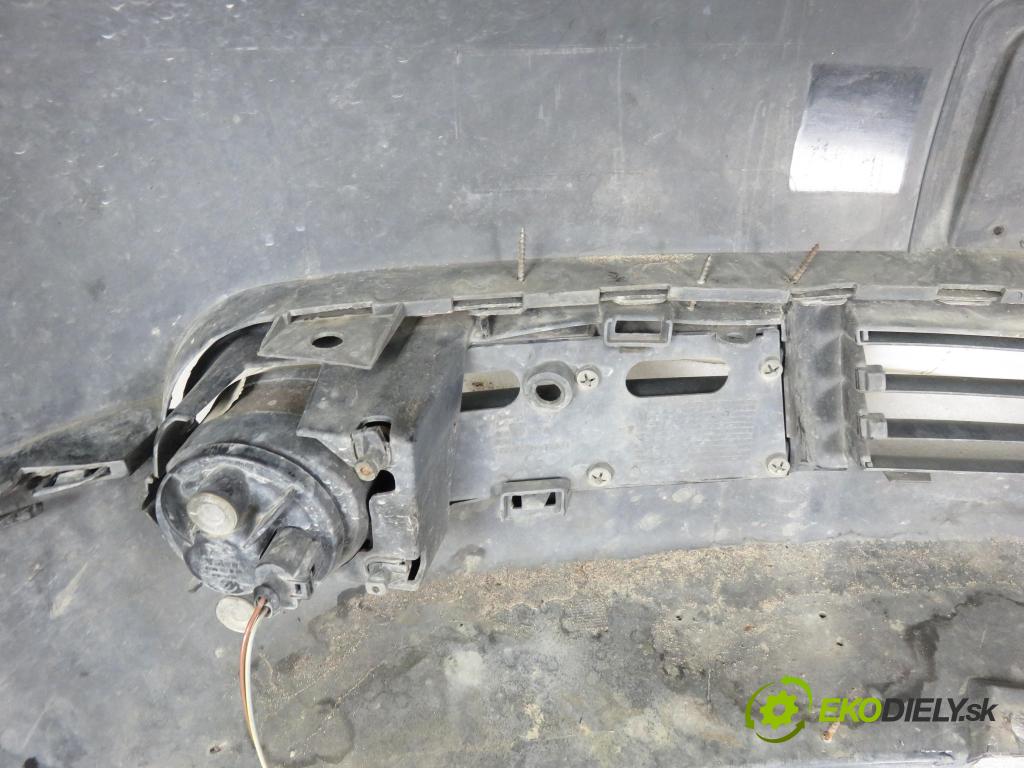 AUDI A3 (8L1) HB 2001 81,00 1.9 TDI 110 - AHF 1896,00 nárazník přední část