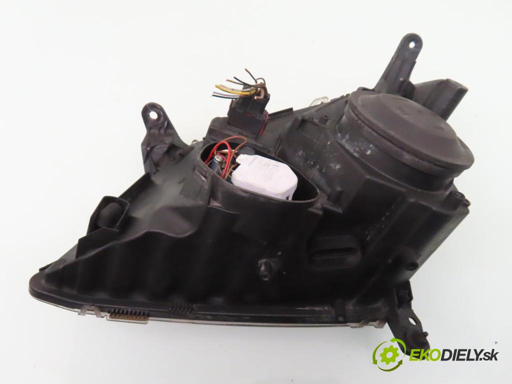 OPEL SIGNUM HB 2003 114,00 2.2 direct - Z 22 YH 2198,00 světlo PP 15588800