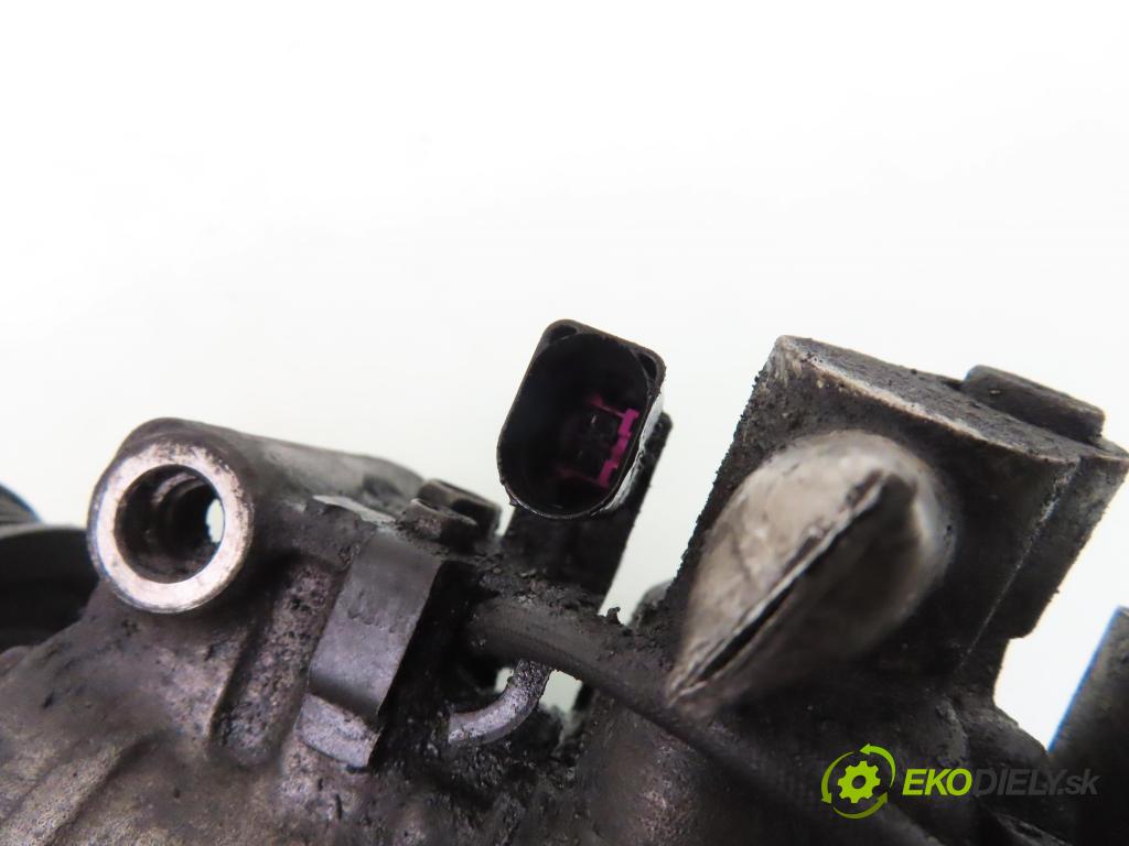 AUDI A6 Avant (4F5, C6) KOMBI 2007 132,00 2.7 TDI quattro - BPP 2698,00 KOMPRESOR: klimatizácie 4F0260805S ; 4471906444 (Kompresor klimatizácie)