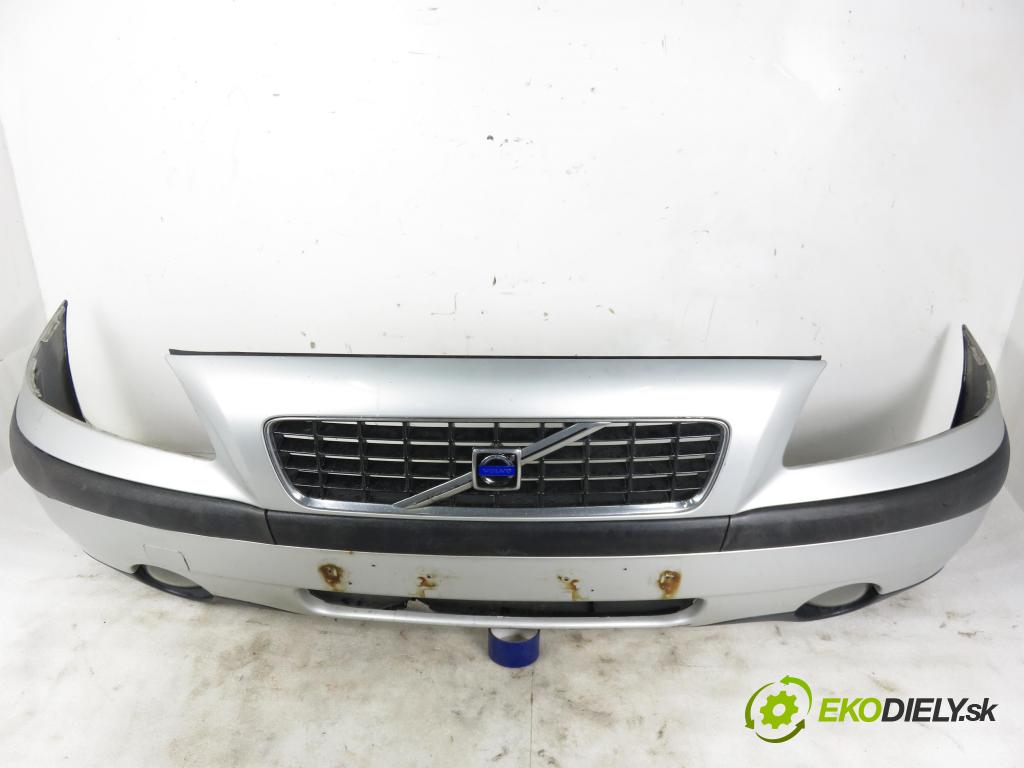VOLVO S60 I (384) SEDAN 2001 120,00 2.4 D - D 5244 T5 2400,00 nárazník přední část