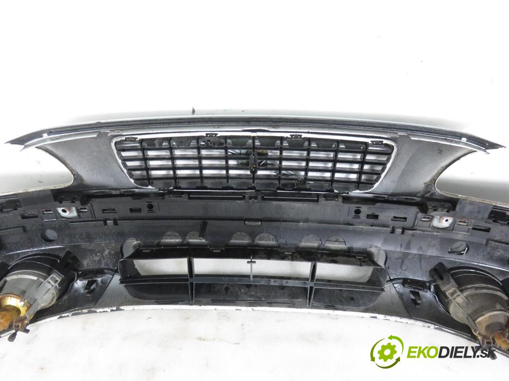 VOLVO S60 I (384) SEDAN 2001 120,00 2.4 D - D 5244 T5 2400,00 nárazník přední část