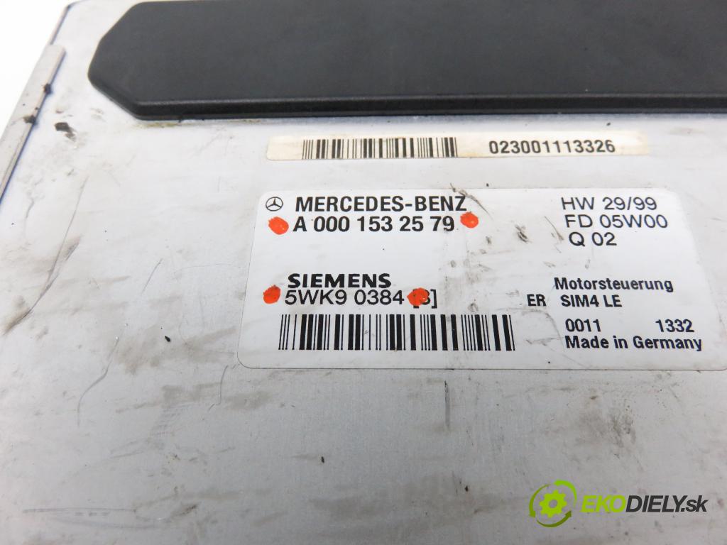 MERCEDES-BENZ KLASA C (W203) SEDAN 2000 120,00 C 200 Kompressor (203.042) - M 271.940 1796,00 Riadiaca jednotka Motor A0001532579 ; 5WK90384