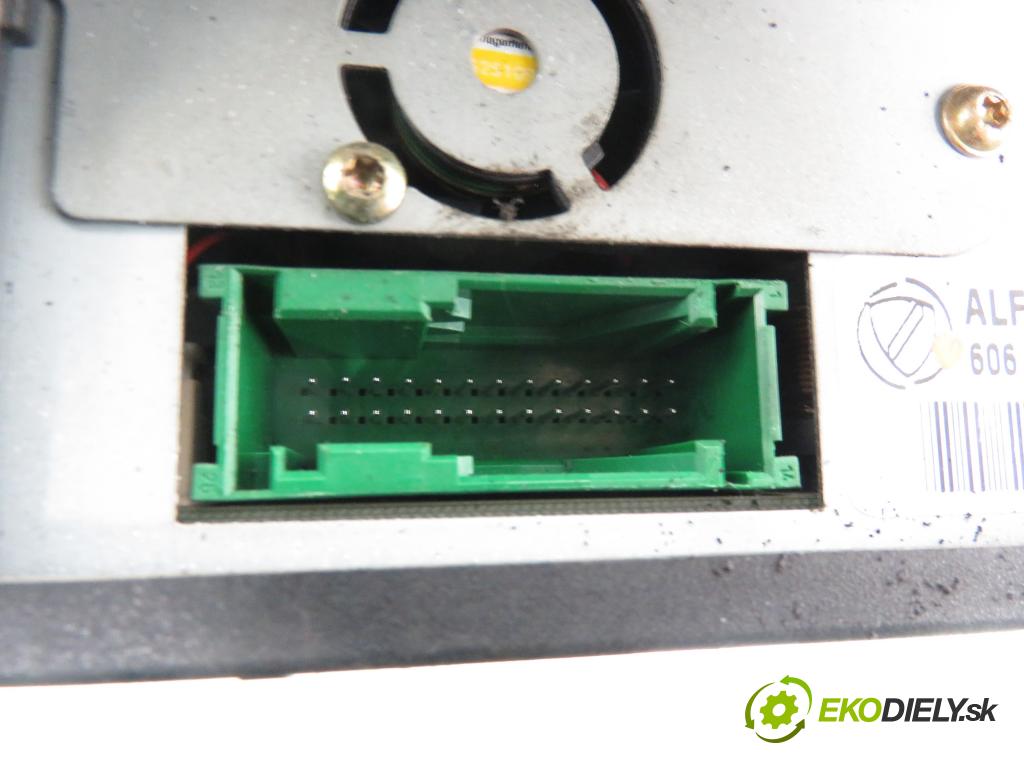 ALFA ROMEO 166 (936_) SEDAN 2001 103,00 2.4 JTD (936A2B__) - 839 A6.000 2387,00 čítač navigácie 60671664 ; 5WK76023 (Ostatné)