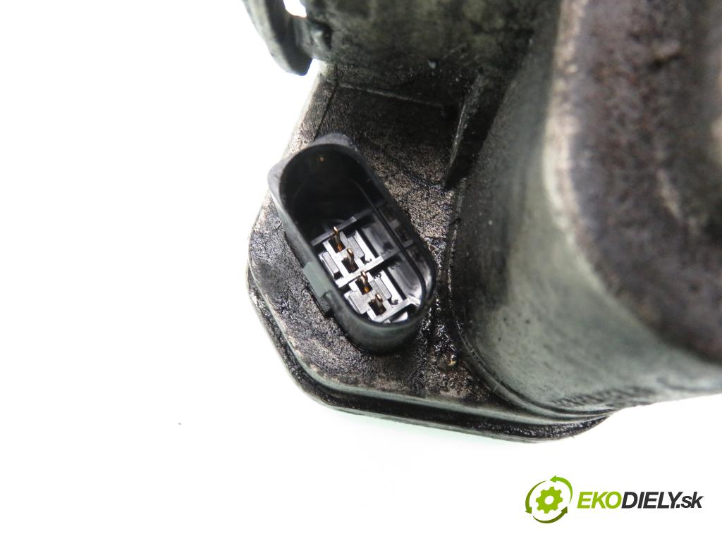 AUDI A3 (8P1) HB 2006 103,00 2.0 TDI PD 16V 140 1968,00 Škrtiaca klapka 038128063G (Škrtiaca klapka)