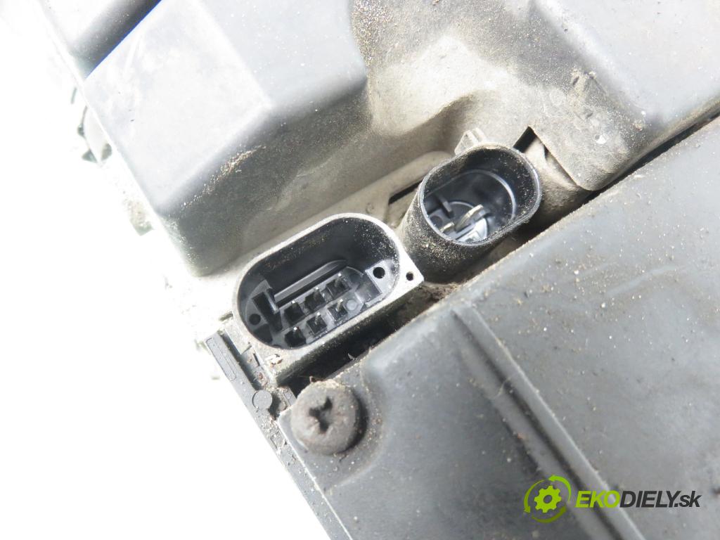 ALFA ROMEO 166 (936_) SEDAN 2001 103,00 2.4 JTD (936A2B__) - 839 A6.000 2387,00 Webasto 021131 ; 89197D ; 66724A (Webasto)