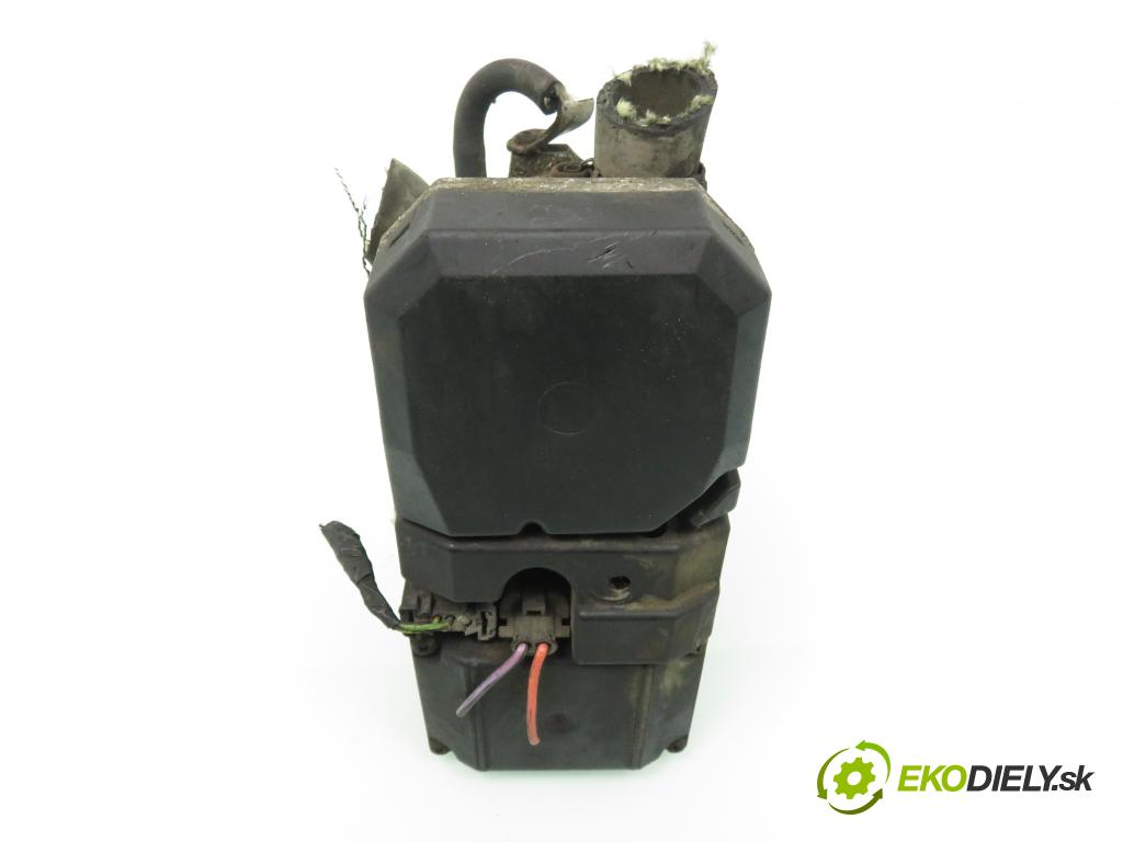 ALFA ROMEO 166 (936_) SEDAN 2001 103,00 2.4 JTD (936A2B__) - 839 A6.000 2387,00 Webasto 021131 ; 89197D ; 66724A (Webasto)