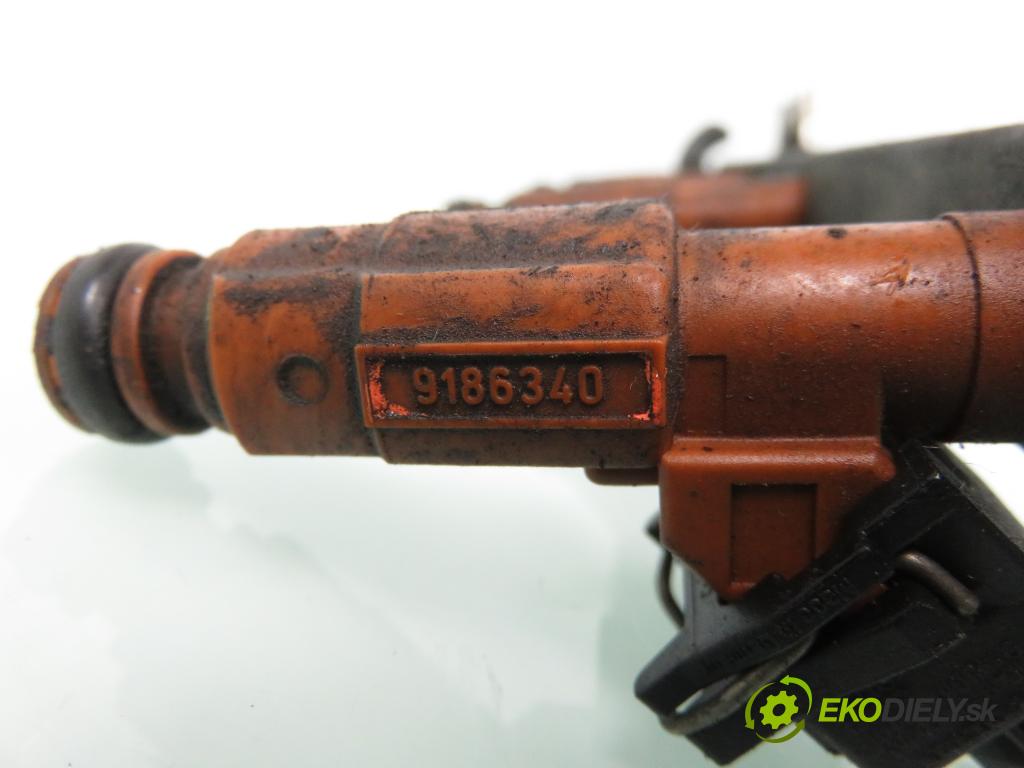 VOLVO S60 I (384) SEDAN 2001 132,00 2.0 T - B 5204 T5 1984,00 Lišta vstrekovacia 0280155831 ; 9186340 ; 9202710 (Vstrekovacia lišta)