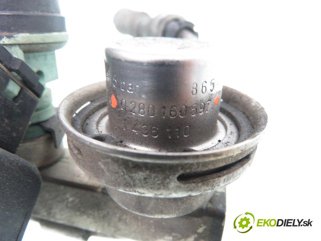 BMW 5 (E39) SEDAN 1998 110,00 520 i 150 - M52 B20 (206S3) 1991,00 Lišta vstrekovacia 0280150415 ; 0280160597 ; 1436110 (Vstrekovacia lišta)