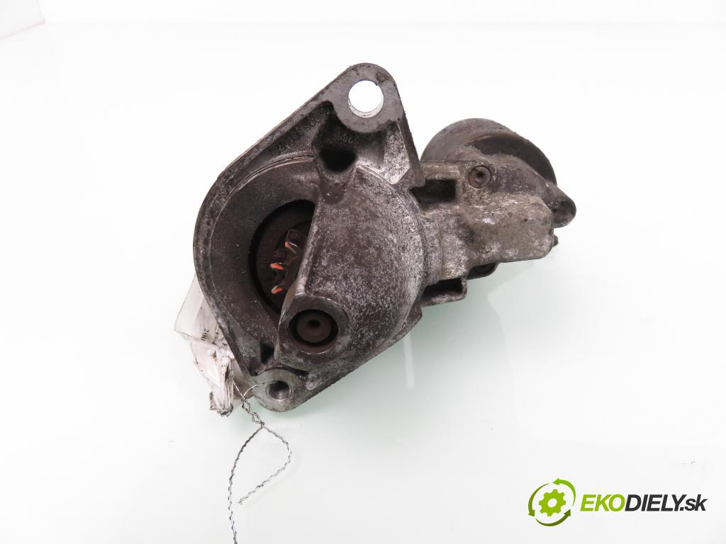 TOYOTA COROLLA (_E12_) SEDAN 2003 71,00 1.4 VVT-i 97 (ZZE120) - 4ZZ-FE 1398,00 Štartér 281000D030 ; 0001107088 (Štartér)