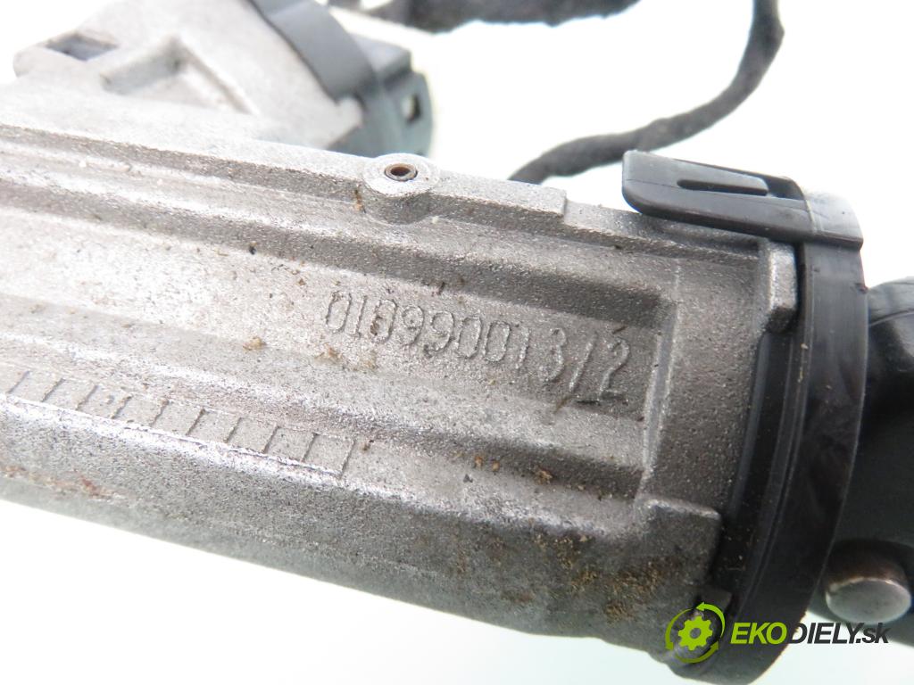 PEUGEOT BOXER Skrzynia FURGON 2008 88,00 2.2 HDi 120 - 4HU (P22DTE) 2198,00 spinačka 010990013 (Spínacia skrinka a kľúč)