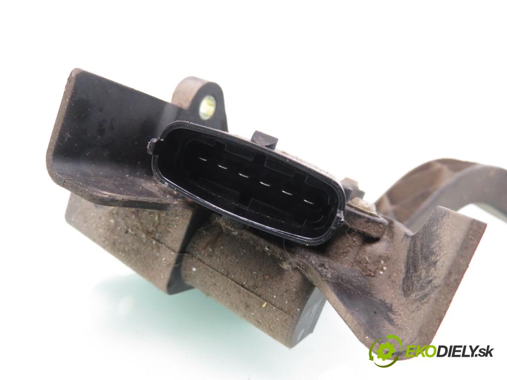 PEUGEOT BOXER Skrzynia FURGON 2008 88,00 2.2 HDi 120 - 4HU (P22DTE) 2198,00 Potenciometer plynu 0280755049 (Pedál)