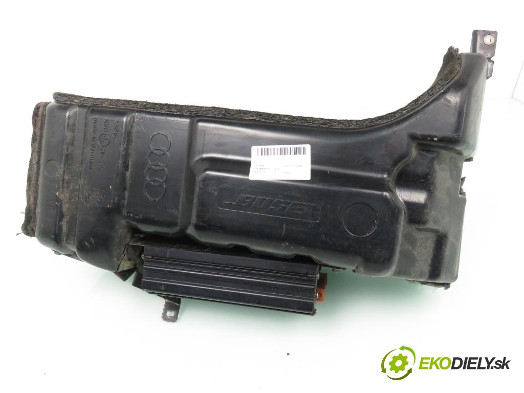 AUDI A6 Avant (4B5, C5) KOMBI 1998 142,00 2.8 quattro - ACK 2771,00 subwoofer 4B9035382A (Audio zariadenie)