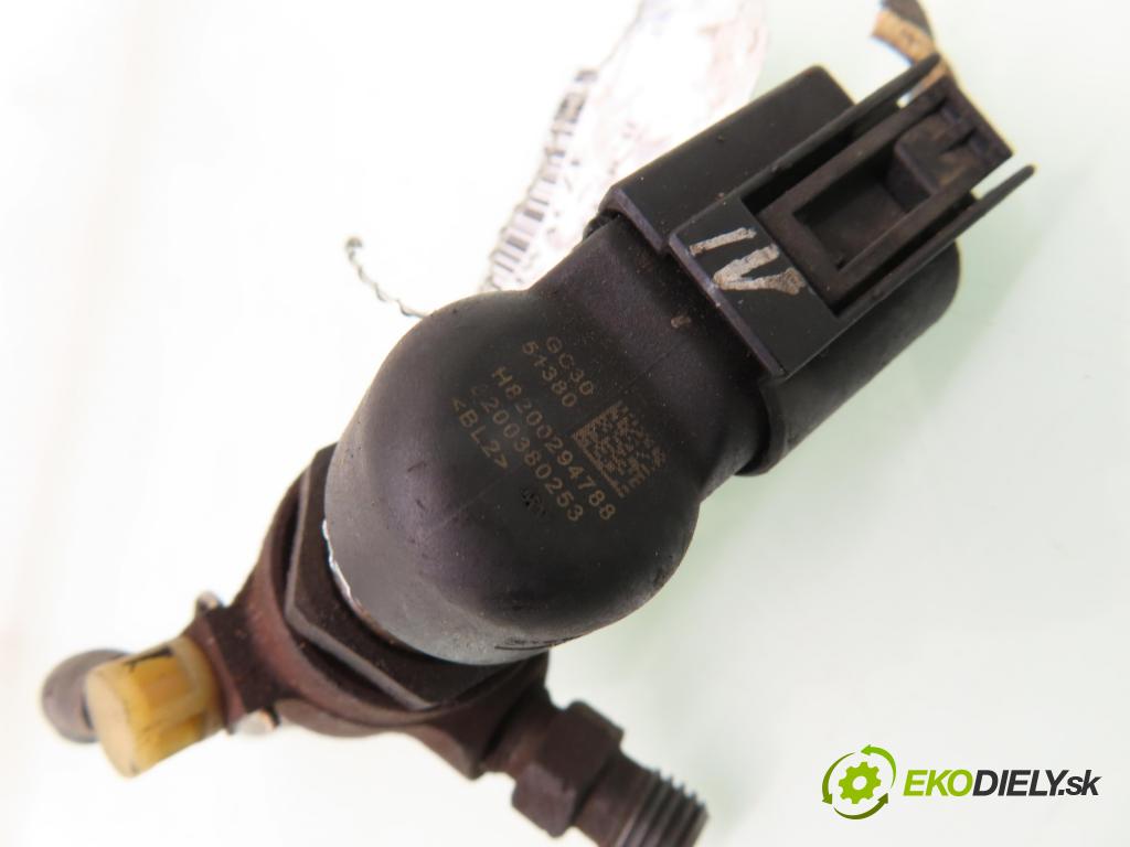 RENAULT SCENIC II (JM0/1_) MINIVAN 2007 78,00 1.5 dCi 106 - K9K 732 1461,00 vstrekovač H8200294788 ; 8200380253 (Vstrekovač paliva)