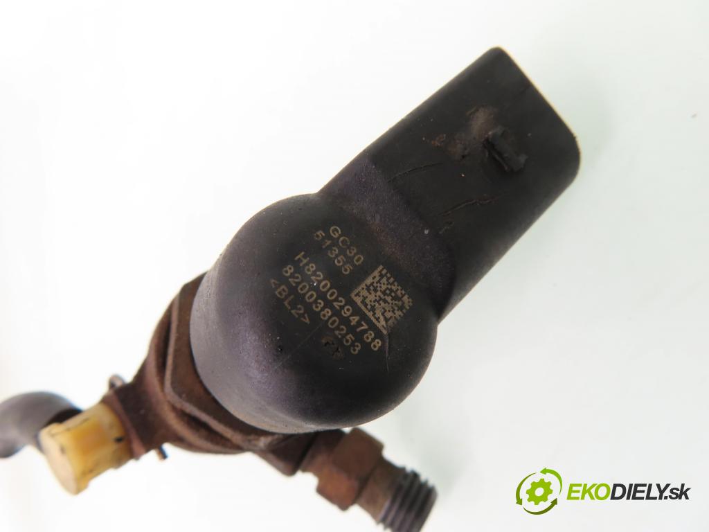 RENAULT SCENIC II (JM0/1_) MINIVAN 2007 78,00 1.5 dCi 106 - K9K 732 1461,00 vstrekovač H8200294788 ; 8200380253 (Vstrekovač paliva)