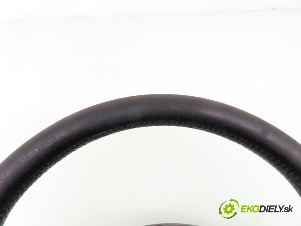 AUDI A6 Avant (4B5, C5) KOMBI 1998 142,00 2.8 quattro - ACK 2771,00 Volant 4B0419091E ; 8D0880201H (Volant)