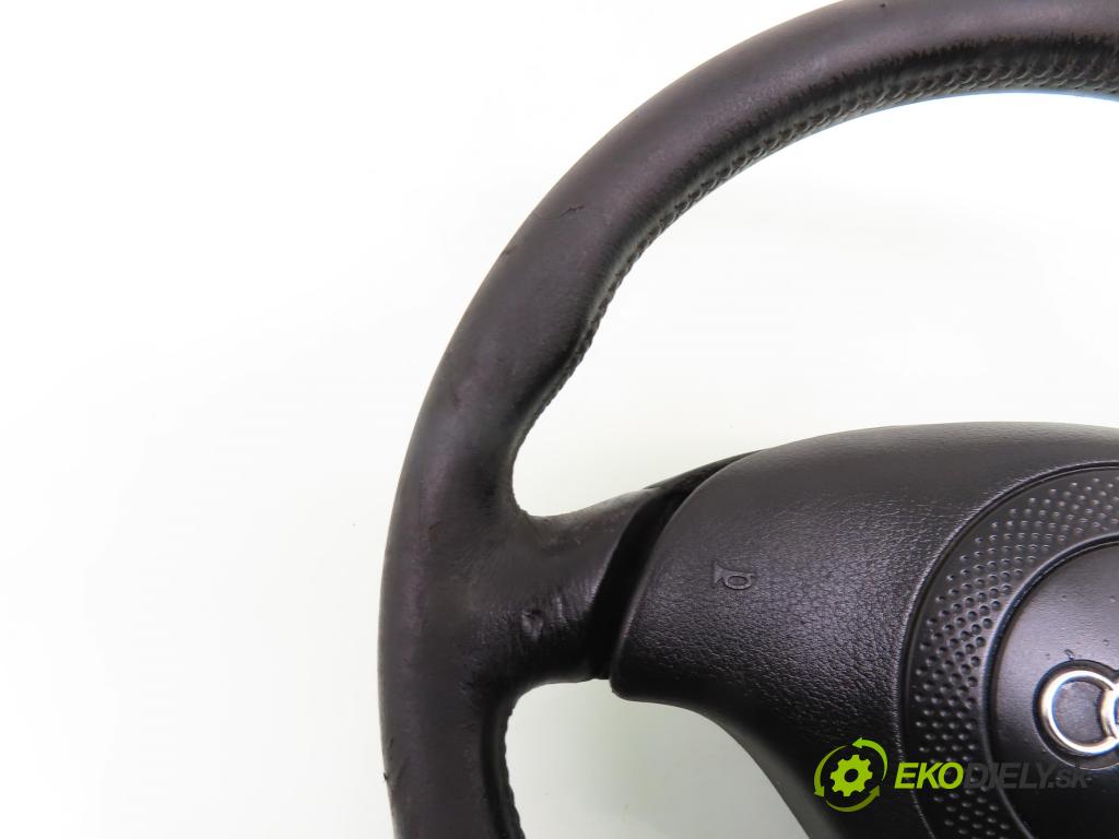 AUDI A6 Avant (4B5, C5) KOMBI 1998 142,00 2.8 quattro - ACK 2771,00 Volant 4B0419091E ; 8D0880201H (Volant)