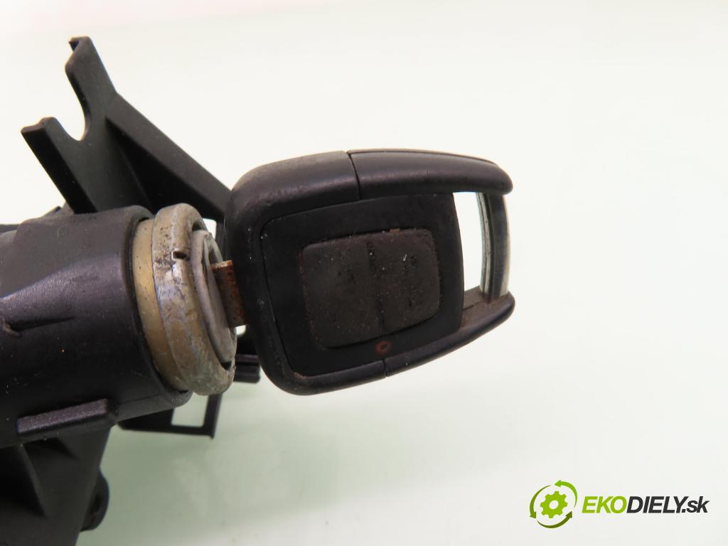 OPEL MERIVA A nadwozie wielkoprzestrzenne (MPV) (X03) HB 2009 92,00 1.8 - Z 18 XE 1796,00 spinačka 90589313 ; 90589389 (Spínacia skrinka a kľúč)