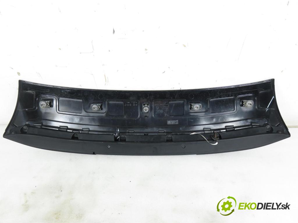 BMW i3 (I01) HB 2021 125,00 Electric - IB1P25B 0,00 SPOJLER: dverí 7305042