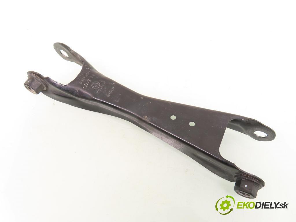 BMW i3 (I01) HB 2021 125,00 Electric - IB1P25B 0,00 Rameno pravé zadné 6867880