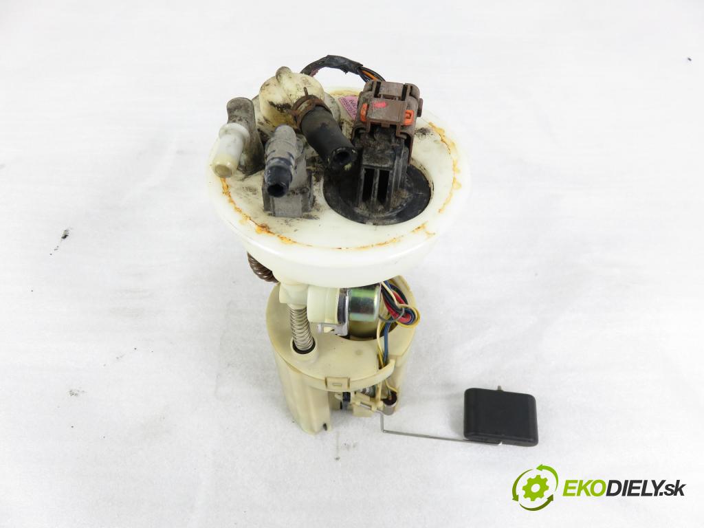 DAEWOO MATIZ (M100, M150) HB 2003 38,00 0.8 52 - F8CV 796,00 Pumpa paliva 96560574