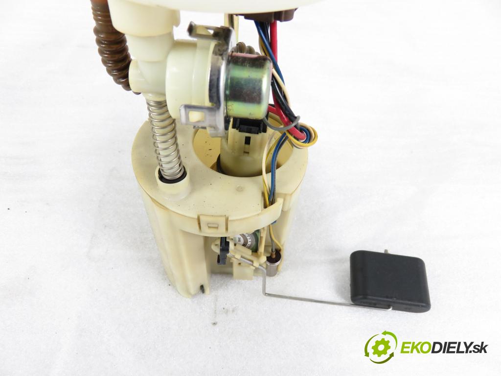 DAEWOO MATIZ (M100, M150) HB 2003 38,00 0.8 52 - F8CV 796,00 Pumpa paliva 96560574