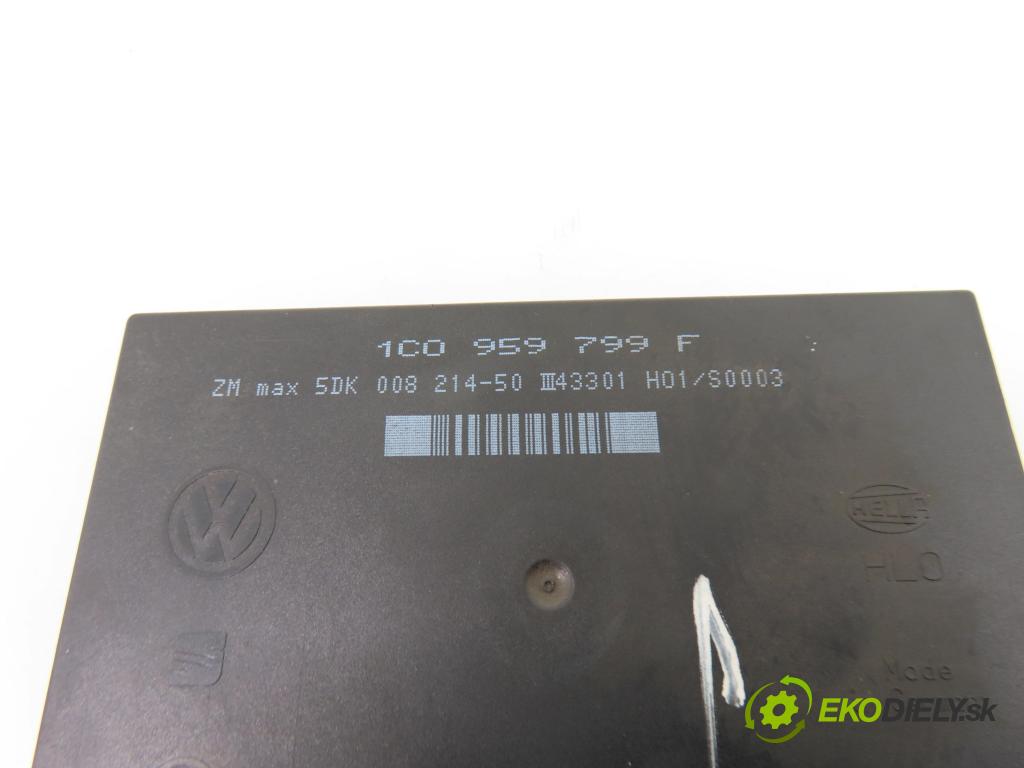 SEAT LEON (1M1) HB 2002 77,00 1.6 16 V - ATN 1598,00 MODUL komfortu 1C0959799F